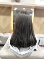 サムソンアンドデリラ 江南店&nbsp;オリーブグレージュ