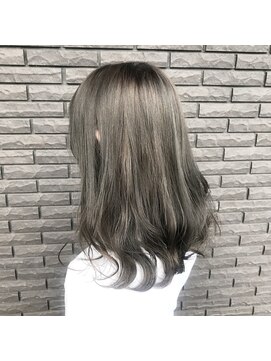 オーティティ(O-TETE) O-tete ライトグレージュ