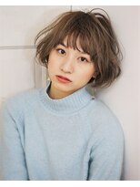 スイ(.SUI)&nbsp;スノーベージュショートボブ