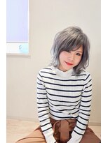 ヴェジールヘアデザイン(Vezir hair design)&nbsp;ナチュラルシルバーウェーブ