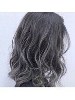 美容室マチルダ&nbsp;ホワイティーシルバー