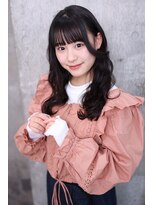 サロンドミルク 原宿(salon de MiLK)&nbsp;【salon de MiLK 原宿】艶感耳かけゆるウェーブヘア