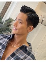 20代30代男性髪型フィットネスベリーショートバーバースタイル