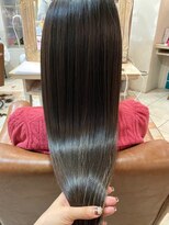 エイミーバイアフロート(amie  by afloat)&nbsp;＊ 広がりを抑えて髪質改善◎プラチナトリートメント