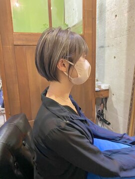 トト 船橋店(toto.) 黒髪/グレーベージュ/レイヤーロング/前髪パーマ[西船橋/津田沼]