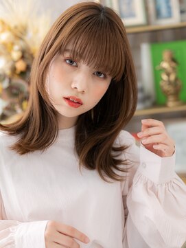 カバーヘア ブリス 戸田公園西口店(COVER HAIR bliss) 外ハネレイヤーミディアム暖色系カラーh2戸田公園20代30代40代