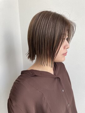 アッセンブル(ASSEMBLE) ボブ/切りっぱなしボブ/外はねボブ/ベージュカラー/