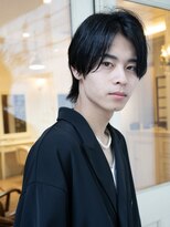 ネイビー(NAVY)&nbsp;自然な毛流れセンターパート