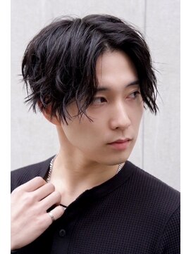 メンズフィール 南森町(MENS FEEL) センターパート　ツイストスパイラル　韓国