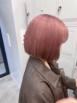 ヴァーディ オモテサンドウ(Vardy omotesando) ピンクカラー