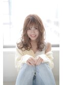 くびれヘア韓国風巻きアプリコットオレンジ夏ハイライトカラー