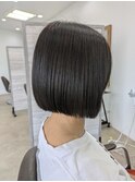 前下がりボブ
