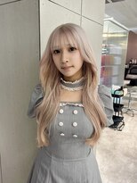 ジーナリア(Xena ria) 《Kaede》ホワイトピンク