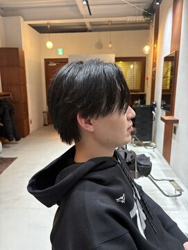 刈り上げなし毛流れセンターパート