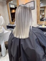 サニー 渋谷(SUNNY)&nbsp;バレイヤージュ、ハイライト、レイヤーカット、ダブルカラー