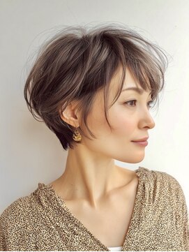 ハーツ(Heart's) 大人ショート　白髪ぼかし　脱白髪染め　ハイライト40代50代60代