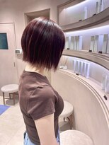 エレノア 静岡店(Eleanor)&nbsp;大人可愛い前下がり外ハネボブ☆深みレッドカラー　【川名】