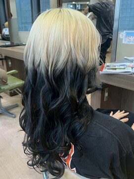 アウラ(AURA) ルーツカラーハイトーンカラーデザインカラー
