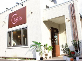 HAIR RESORT CRASSA【ヘア　リゾート　クラッサ】