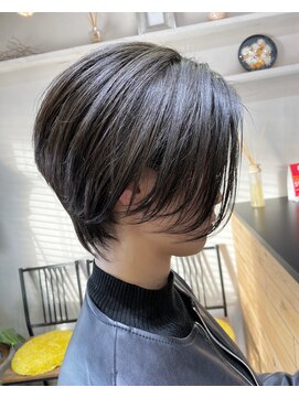 ローラム(LOLAM) 暗髪大人トレンドショート♪