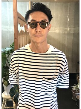 ダブルアームズ(W ARMS) グラサンメン。