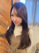 ネモヘアーワークス(nemo hair works) ロングレイヤー