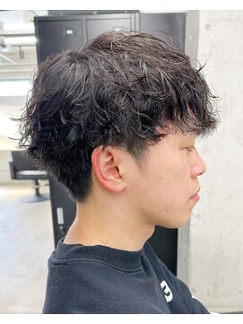 フイ 恵比寿(Hui) メンズ/アップバング/ツーブロックマッシュ/束感ショート