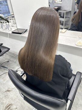 トイロ(toiro) オリーブグレージュ×髪質改善ストレート