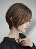 表参道切りっぱなしボブミディアムボブグレージュカラー40代50代