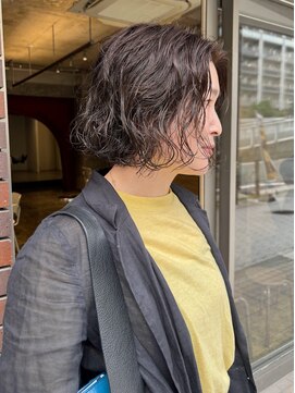 ハマモト ヤマ オオサカ(ハマモト Yama Osaka) ベージュカラー