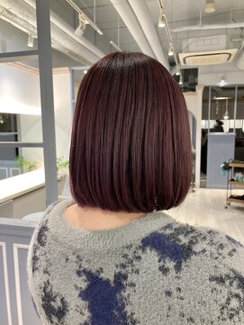 シェノン 赤羽店(CHAINON) ワインレッド肩上ボブイルミナカラー2026