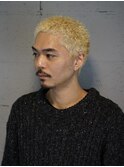 10代20代カットブリーチバズカットメンズショートパーマ
