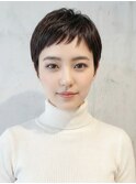 ピクシーカットで一気に垢抜け。ピュアな透明感と小顔を叶える