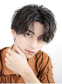 波巻きパーマツイストスパイラルパーマセンターパートウルフ