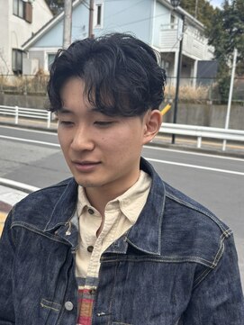 一鳳庵　【イオアン】 ラフカール　メンズパーマ　センターパート