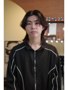 エディ(Edy) メンズセンターパートニュアンスパーマ眉毛カット韓国ヘア岡山