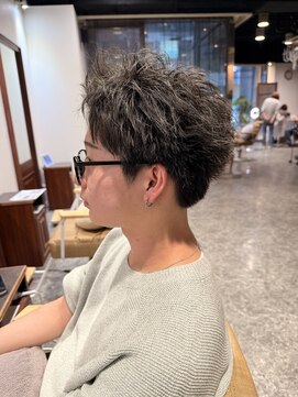グラフィーサッポロ(Graphy sapporo) 10代20代メンズアクティブショート札幌大通り