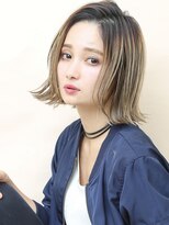 ユージュアル(THE USUAL) デジタルパーマミルクティーブロンドワンホンレイヤー夏 37