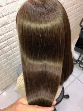 シーズンズ バイ マーブルズ(seasons by marbles) サイエンスアクア　seasons by marbles 表参道