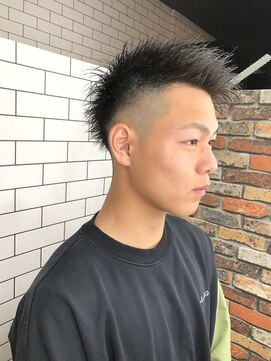 ルーナヘアー(LUNA hair) 『京都ルーナ』アップバング×フェード×メンズカット【草木】