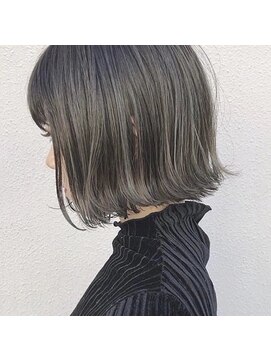 エストアール フクオカ 福岡博多店(est-r. Fukuoka) 切りっぱなし外はねボブ