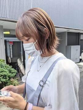 ヂウ 藤沢(zhu) ラテベージュ×切りっぱなしボブ