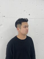 ウェルネス(Wellness)&nbsp;スパイラルパーマ、サイドパート、韓国マッシュ、バングアップ