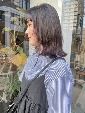 ヘアー アイス ルーチェ(HAIR ICI LUCE) レイヤーカット 顔周りカット パープルカラー 艶カラー /林
