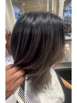 ナインプラス(NINE+) シャドールーツ