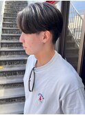 センターパート ニュアンスパーマ メンズカット 眉毛
