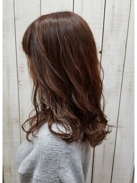 ワン ウェイブ(one wave) マロンブラウン