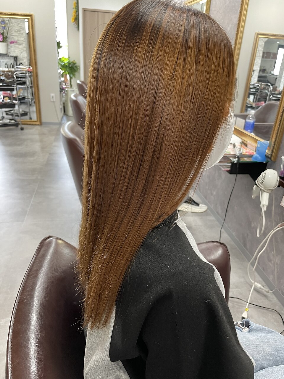 生まれつき直毛の方に近いサラサラ・ツヤツヤの極サラストレート