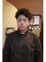 エディ(Edy)&nbsp;メンズパーマツイストスパイラルパーマ（ツイスパ）眉毛カット