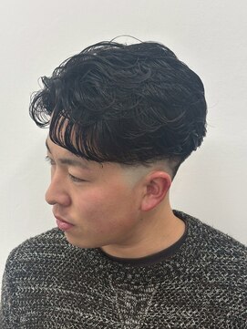 ヒロギンザバーバーショップ 神楽坂店(HIRO GINZA BARBER SHOP) フェードにゆまたゆかやしかなな